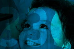 REGARD054